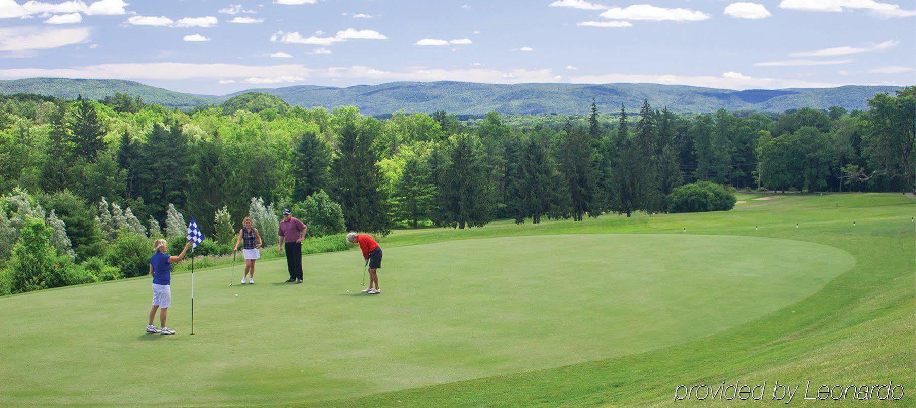 Cranwell Spa And Golf Resort (Adults Only) Lenox Exterior foto